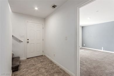 5109 Steep Cliffs Ave, Las Vegas, NV 89115 - photo 2