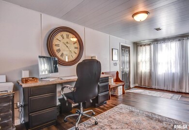 1910 Marca St, Decatur, IL 62521 - photo 7