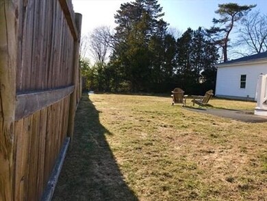 467 Webster St unit 467, Needham Heights, MA 02494 - photo 7