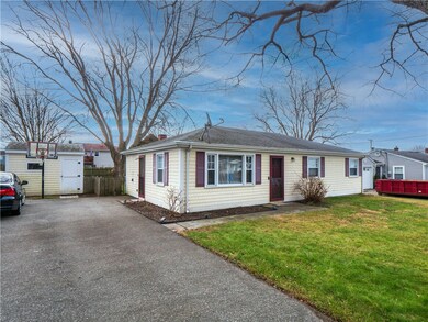 10 Reardon Dr, Middletown, RI 02842 - photo 4