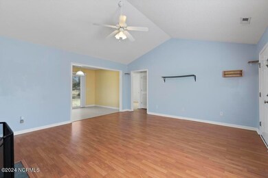 1302 Davis St, Jacksonville, NC 28540 - photo 6