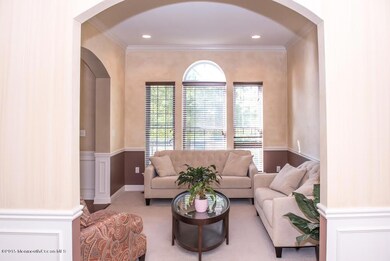 16 Royal formal living room