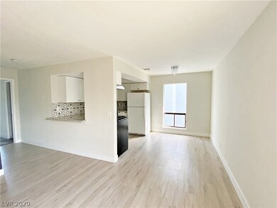 5187 Caliente St unit 92, Las Vegas, NV 89119 - photo 4