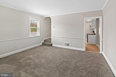 8352 Oakleigh Rd, Parkville, MD 21234 - photo 6