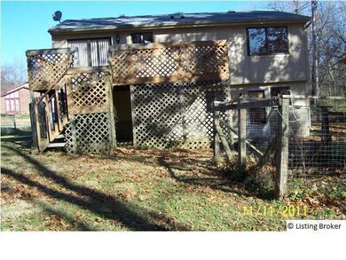 7014 John Paul Ln, Louisville, KY 40229 - photo 2