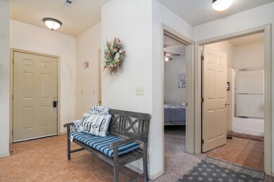 5 Bermuda Dr Unit 2-4
