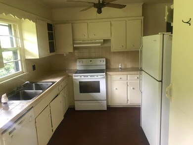 8 Willow Rd, Holmdel, NJ 07733 - photo 5