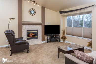 1170 E Hidden Ranch Loop-large-005-34-Li