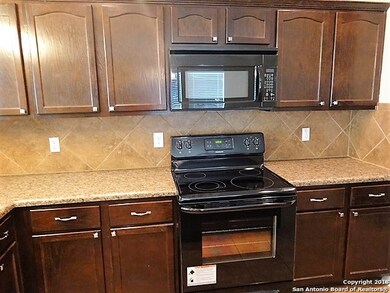 9206 Mare Country, San Antonio, TX 78254 - photo 6