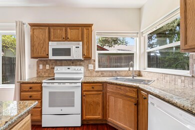 15-Kitchen