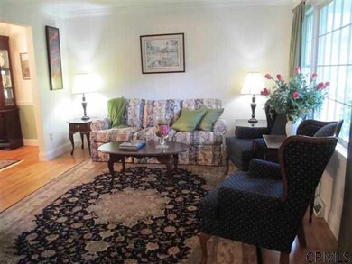 64 Parkwyn Dr, Delmar, NY 12054 - photo 3