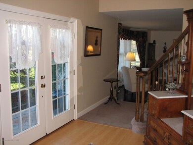 16 Candlelight Dr, Holmdel, NJ 07733 - photo 5