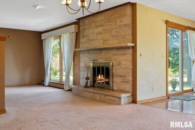 204 Carobeth Dr, Jacksonville, IL 62650 - photo 7