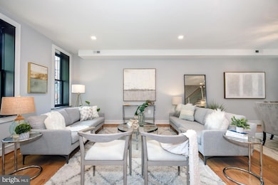 1015 O St NW, Washington, DC 20001 - photo 4