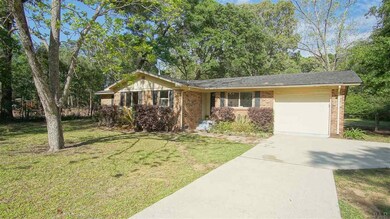 8620 Eight Mile Creek Rd, Pensacola, FL 32526 - photo 2