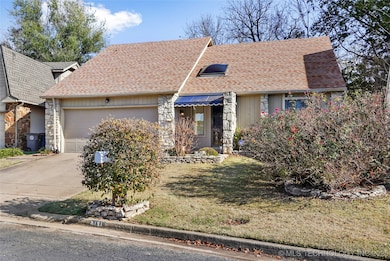 8131 S Jamestown Ave, Tulsa, OK 74137 - photo 2