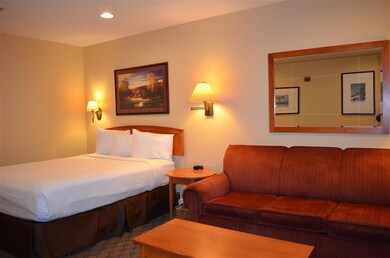 236 QIV Jackson Gore Inn unit 236 QIV, Ludlow, VT 05149 - photo 5