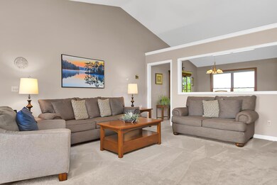 8617 Bader Rd NW Baltimore OH 43105-9