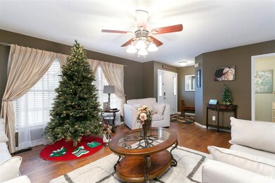 5065 N Sturdevant St, Davenport, IA 52806 - photo 4