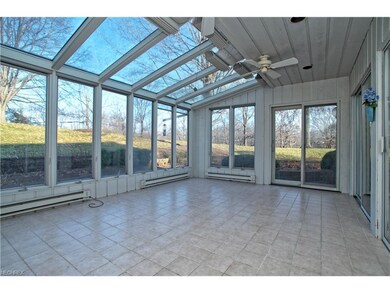 401 Knollwood Dr, Aurora, OH 44202 - photo 3