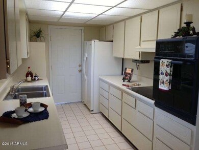 18203 N Conestoga Dr, Sun City, AZ 85373 - photo 5