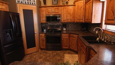 Kitchen 3