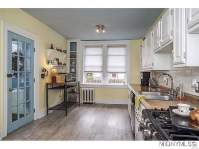 Kitchen 3