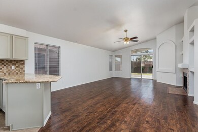 2829 E Renee Dr - MLS-7