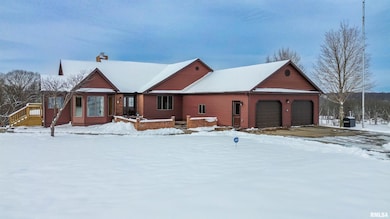 15972 N Ridge Rd, Lewistown, IL 61542 - photo 3