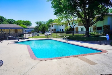 100 Harbor Dr unit 102, Bridgeport, TX 76426 - photo 7