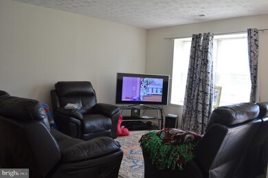 18730 Winding Creek Place, Germantown, MD 20874 - photo 4