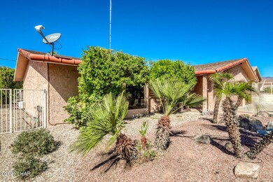 27395SaratogaAveHDR_03