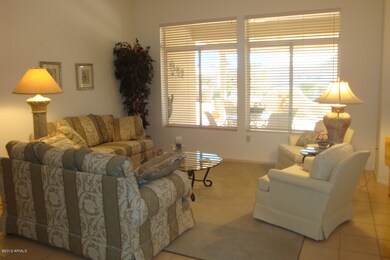 LIVING ROOM NICE EASY FLOWING FLOOR PLAN