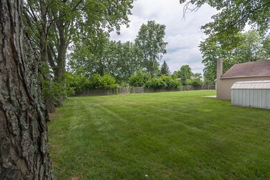 EXTERIOR BACK