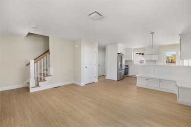 71 Pinehurst Ave, Warwick, RI 02889 - photo 3