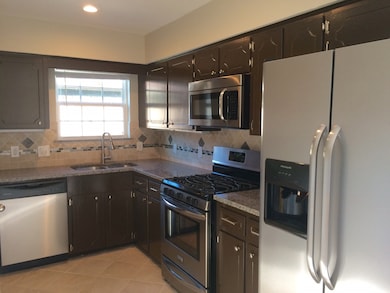 1416 Elms Rd, Irving, TX 75060 - photo 3