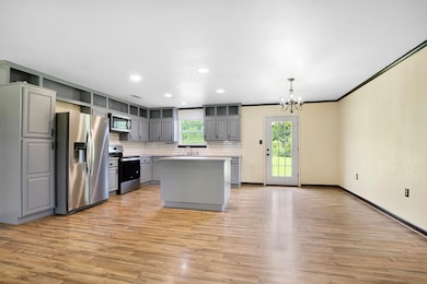 1303 Jeane Chapel Rd, Leesville, LA 71446 - photo 5