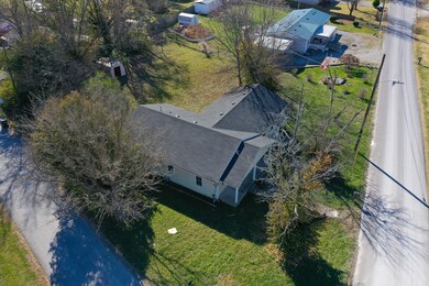 131 Henson Dr, Hopkinsville, KY 42240 - photo 5