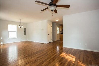 98 Le An Hurst Rd, Asheville, NC 28803 - photo 7