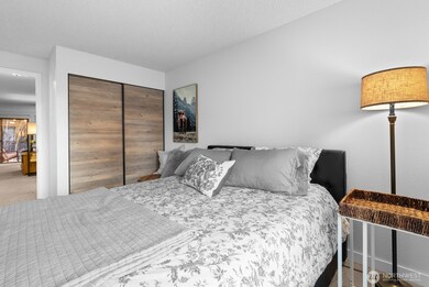 7324 N Skyview Ln unit N202, Tacoma, WA 98406 - photo 6