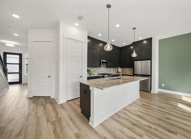 953 Lilly Flower Ln, Houston, TX 77091 - photo 6