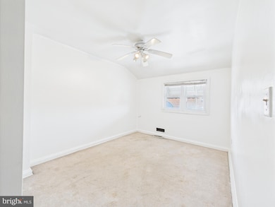 2743 Kirkleigh Rd, Dundalk, MD 21222 - photo 6