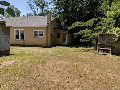 1320 Caldwell St, Statesville, NC 28677 - photo 4