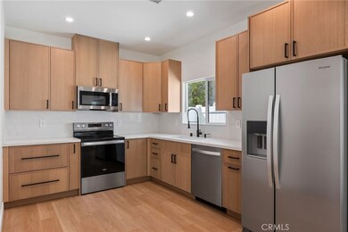 21826 Cohasset St, Los Angeles, CA 91303 - photo 5