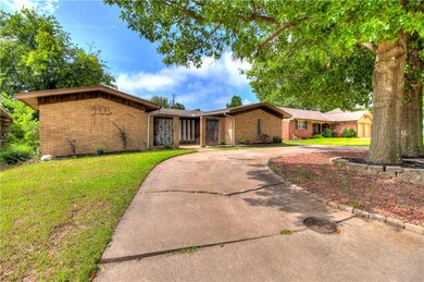 4900 Eastman Dr, Oklahoma City, OK 73122 - photo 3