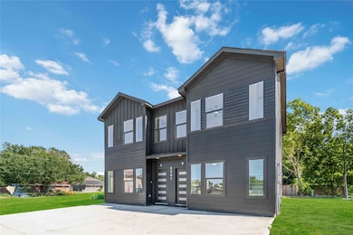 8201 Calhoun Rd unit A/B, Houston, TX 77033 - photo 3