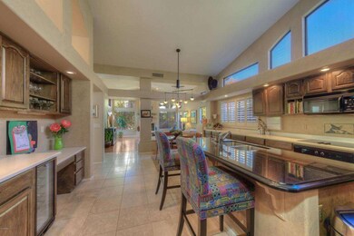 005_Kitchen and Family Room