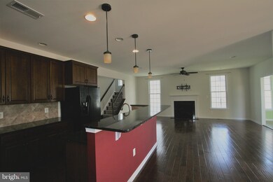 25083 Riding Center Dr, Chantilly, VA 20152 - photo 5