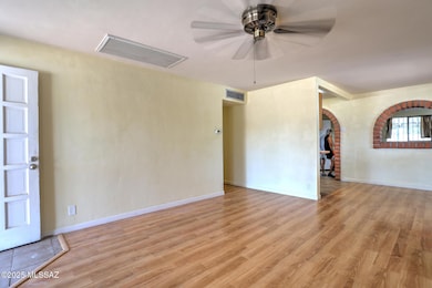 2512 S Jefferson Ave, Tucson, AZ 85711 - photo 2