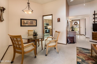 14014 N Palm Ridge Dr W, Sun City, AZ 85351 - photo 4